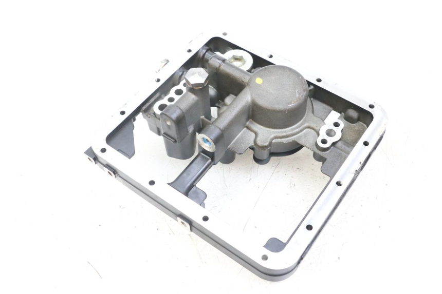 photo de SUPPORT FILTRE HUILE MOTO GUZZI NORGE 8V GT 1200 (2011 - 2016)