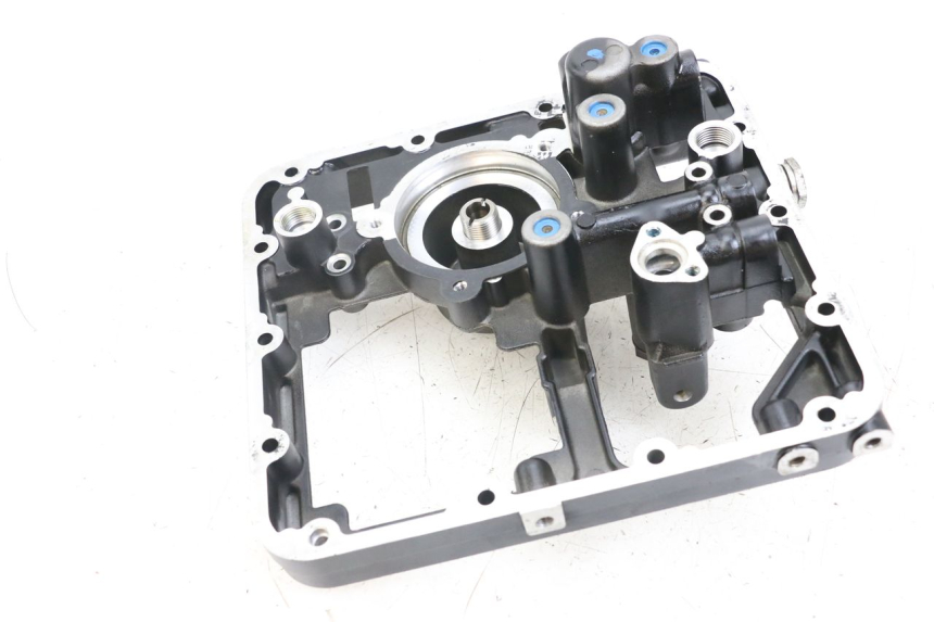photo de SUPPORT FILTRE HUILE MOTO GUZZI NORGE 8V GT 1200 (2011 - 2016)