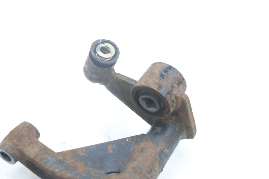 photo de SUPPORT MOTEUR KYMCO AGILITY PREMIUM 50 (2007 - 2010) - Vue d’ensemble