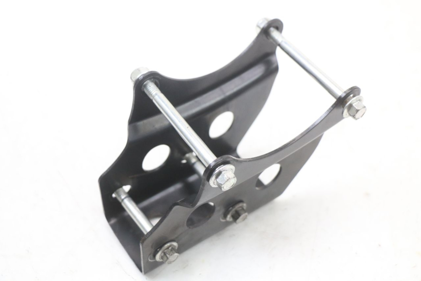photo de SUPPORT MOTEUR ARCHIVE CAFE RACER 4T 50 (2019 - 2024)