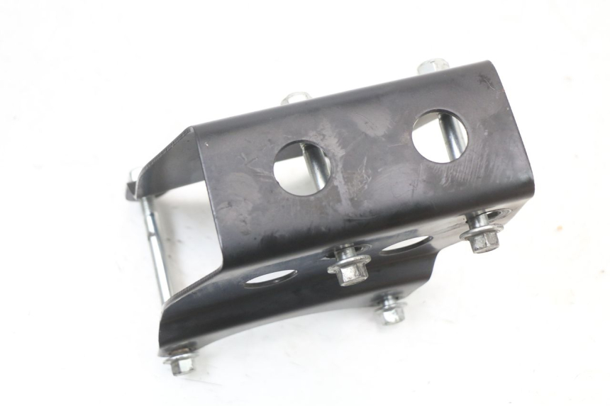 photo de SUPPORT MOTEUR ARCHIVE CAFE RACER 4T 50 (2019 - 2024)