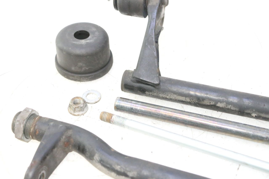 photo de SUPPORT MOTEUR BMW C1 125 (2000 - 2003) - Photo complémentaire