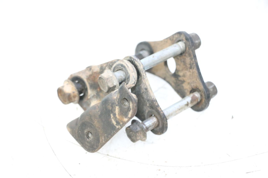 photo de SUPPORT MOTEUR SUZUKI DR S 600 (1985 - 1989) - Zoom état d’usage