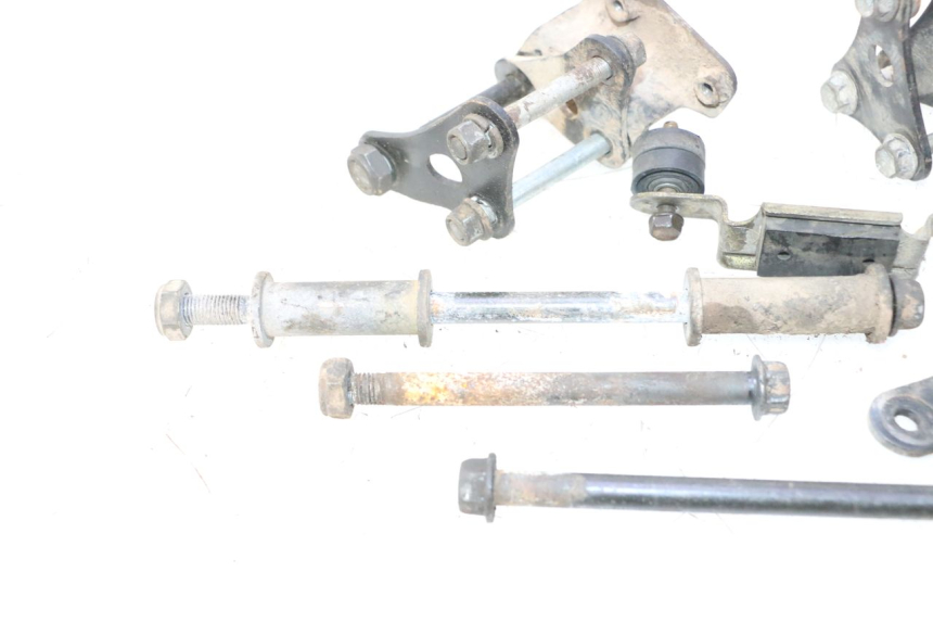 photo de SUPPORT MOTEUR SUZUKI DR S 600 (1985 - 1989) - État de surface