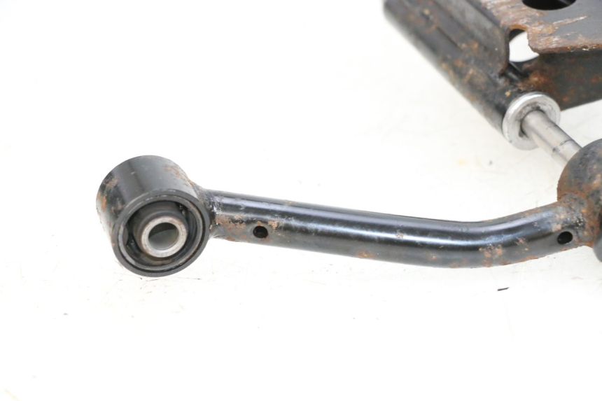 photo de SUPPORT MOTEUR MBK FLAME X 125 (2007 - 2016) - Gros plan technique