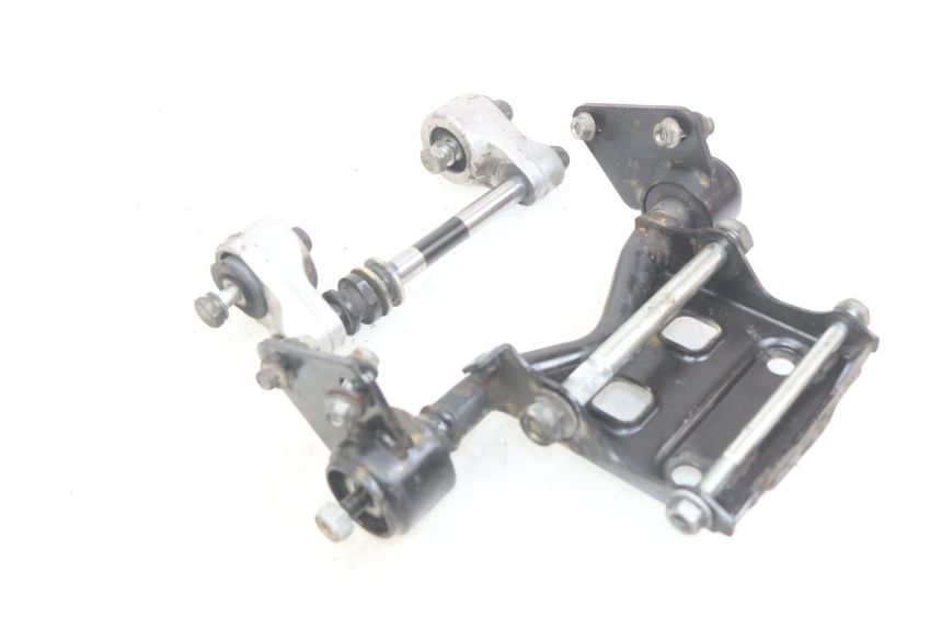 photo de SUPPORT MOTEUR GILERA GP 800 (2007 - 2013)