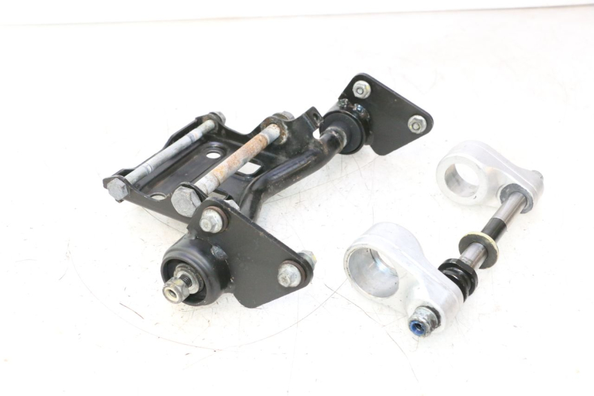 photo de SUPPORT MOTEUR GILERA GP 800 (2007 - 2013) - Vue principale