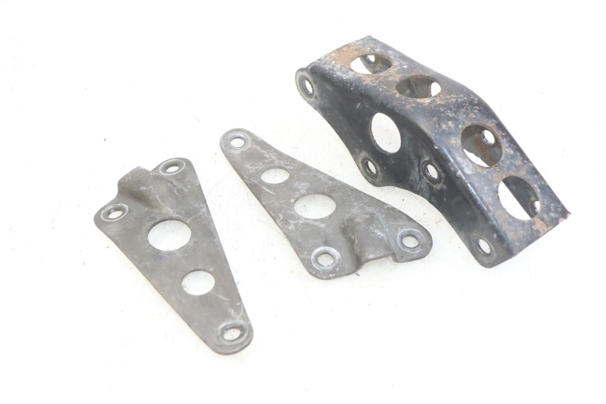photo de SUPPORT MOTEUR HONDA CM 125 (1983 - 2003)
