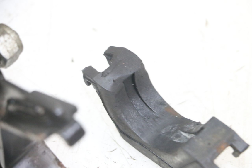 photo de SUPPORT MOTEUR PEUGEOT JET FORCE CARBU 50 (2003 - 2016)