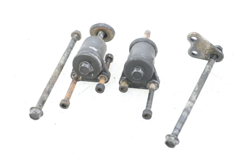 photo de SUPPORT MOTEUR KAWASAKI ZR7 ZR-7 S 750 (1999 - 2004)