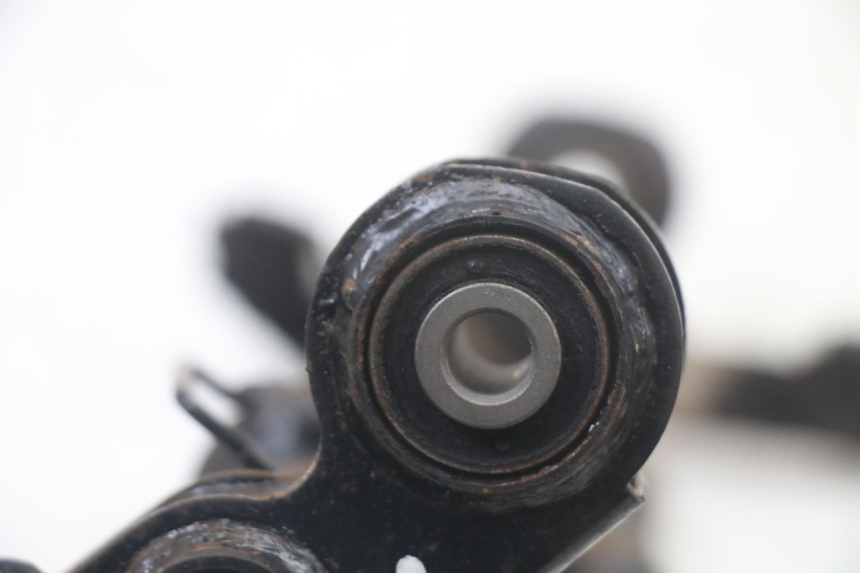 photo de SUPPORT MOTEUR KYMCO PEOPLE S 125 (2000 - 2008)