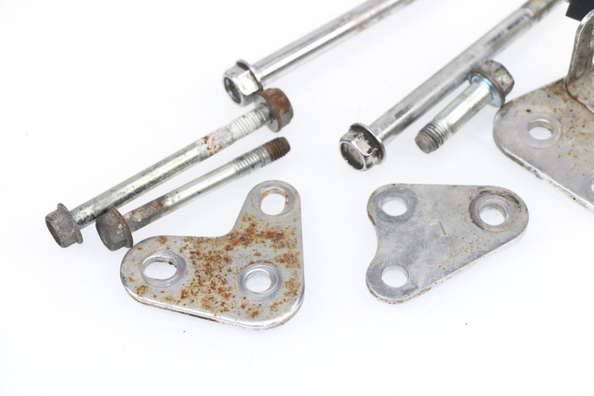 photo de SUPPORT MOTEUR KYMCO ZING 125 (1997 - 2003)