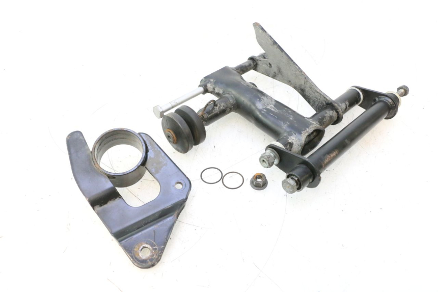 photo de SUPPORT MOTEUR PIAGGIO LIBERTY IGET S 125 (2016 - 2020) - Autre angle de vue