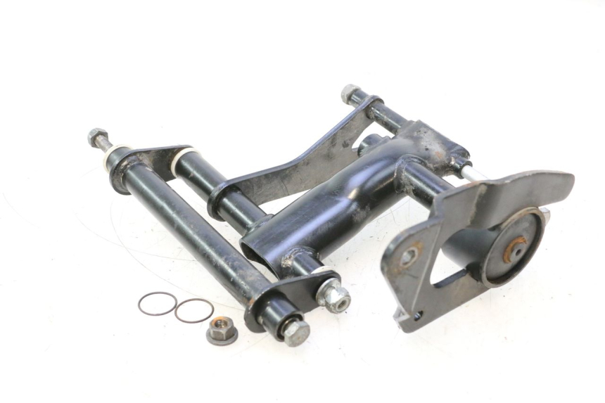 photo de SUPPORT MOTEUR PIAGGIO LIBERTY IGET S 125 (2016 - 2020) - Pièce contrôlée