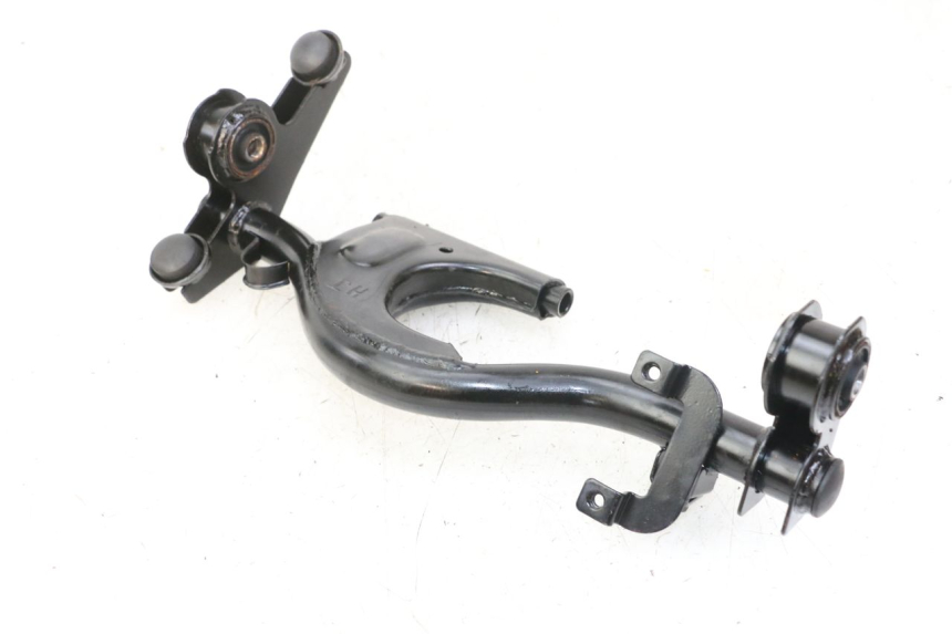 photo de SUPPORT MOTEUR LONGJIA SHARPY 125 (2020 - 2024)