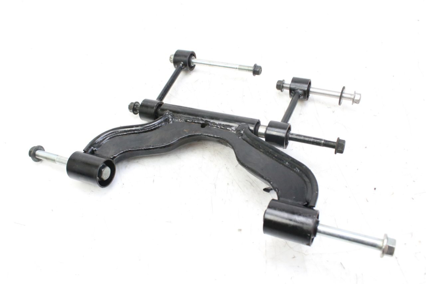 photo de SUPPORT MOTEUR MBK SKYCRUISER 125 (2010 - 2013)