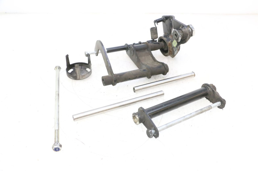 photo de SUPPORT MOTEUR PIAGGIO MP3 LT 300 (2010 - 2016) - Vue principale