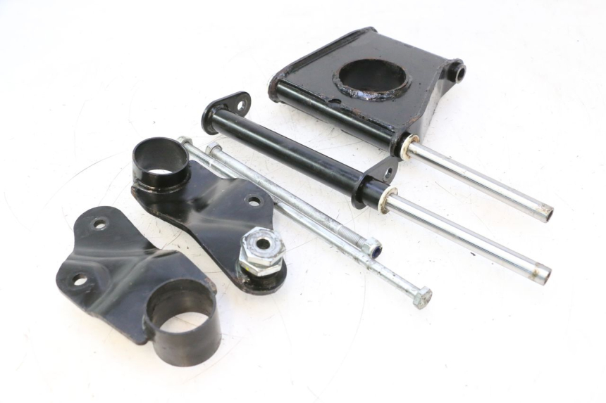 photo de SUPPORT MOTEUR PIAGGIO MP3 LT 400 (2007 - 2012) - Vue principale