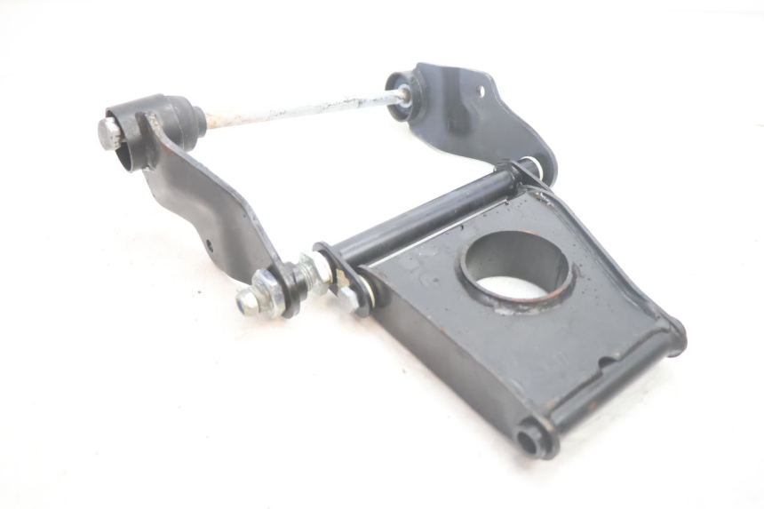 photo de SUPPORT MOTEUR PIAGGIO MP3 500 (2011 - 2015) - Vue d’ensemble