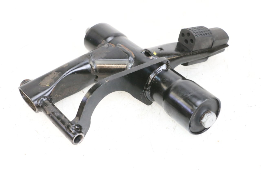 photo de SUPPORT MOTEUR PIAGGIO NEW TYPHOON 50 (2018 - 2021) - Vue principale