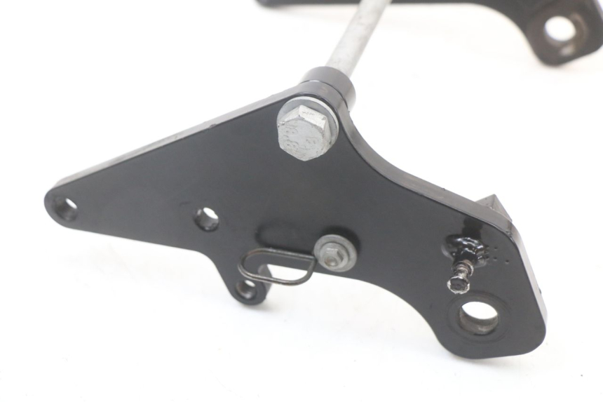 photo de SUPPORT MOTEUR MOTO GUZZI NORGE 8V GT 1200 (2011 - 2016)