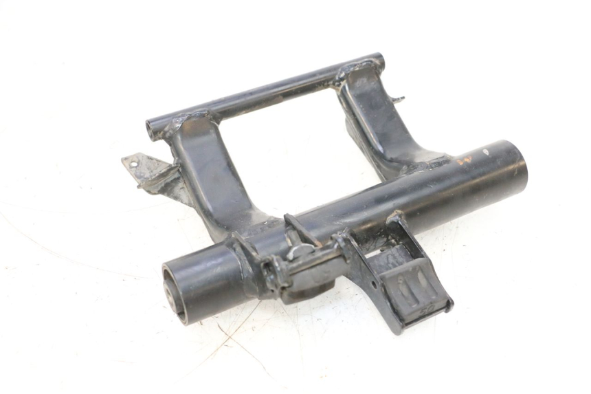 photo de SUPPORT MOTEUR HONDA PCX (JF57/JF64) 125 (2014 - 2018) - Détail de la pièce