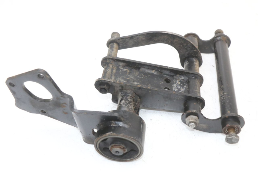 photo de SUPPORT MOTEUR PIAGGIO FLY 4T 50 (2004 - 2010)