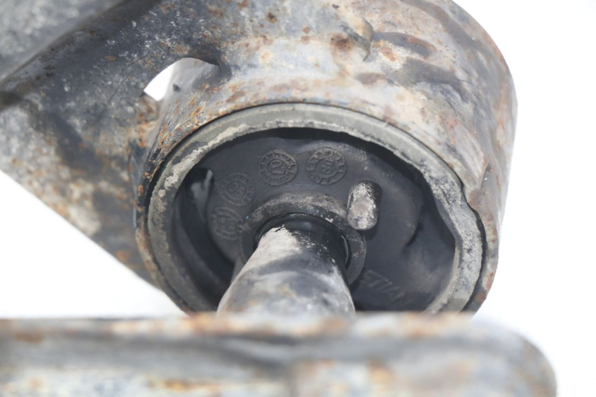 photo de SUPPORT MOTEUR PIAGGIO FLY 100 (2006 - 2010)