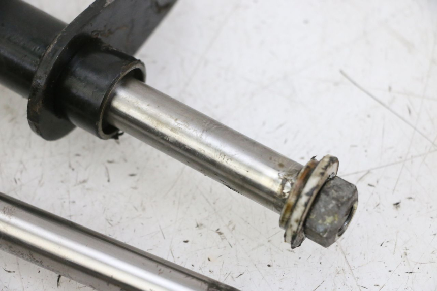 photo de SUPPORT MOTEUR PIAGGIO MP3 125 (2006 - 2014)