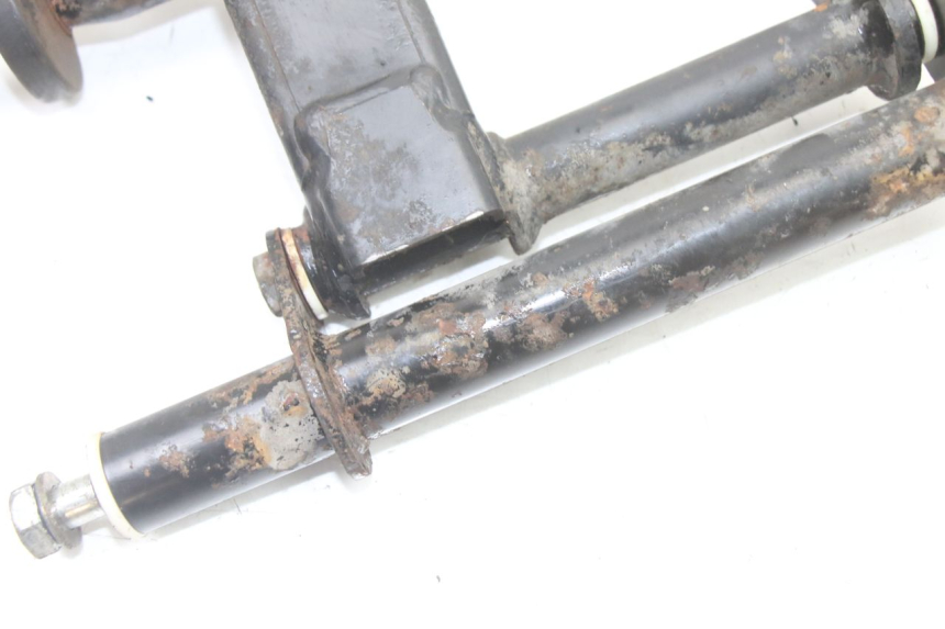 photo de SUPPORT MOTEUR PIAGGIO VESPA GRANTURISMO 125 (2003 - 2007)