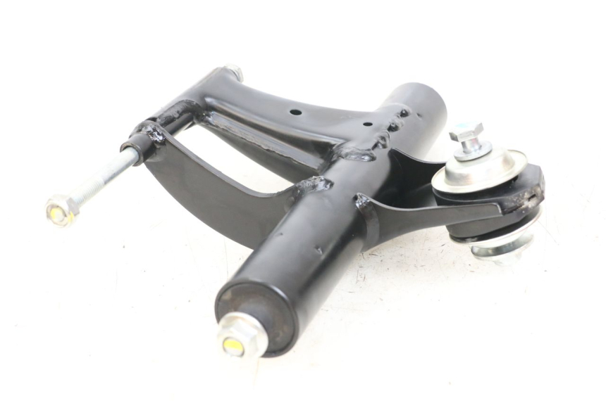 photo de SUPPORT MOTEUR PIAGGIO VESPA PRIMAVERA 4T 50 (2021 - 2024)
