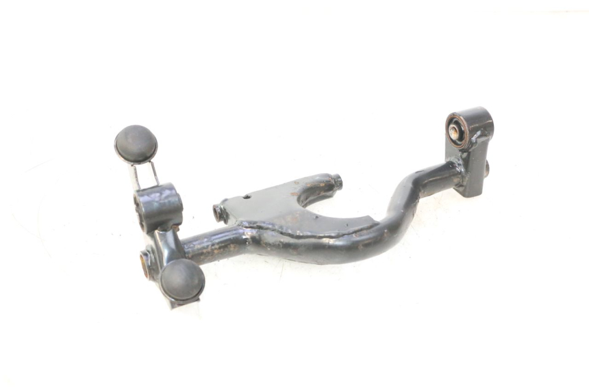 photo de SUPPORT MOTEUR YIYING RETRO 125 (2008 - 2018) - Points de fixation