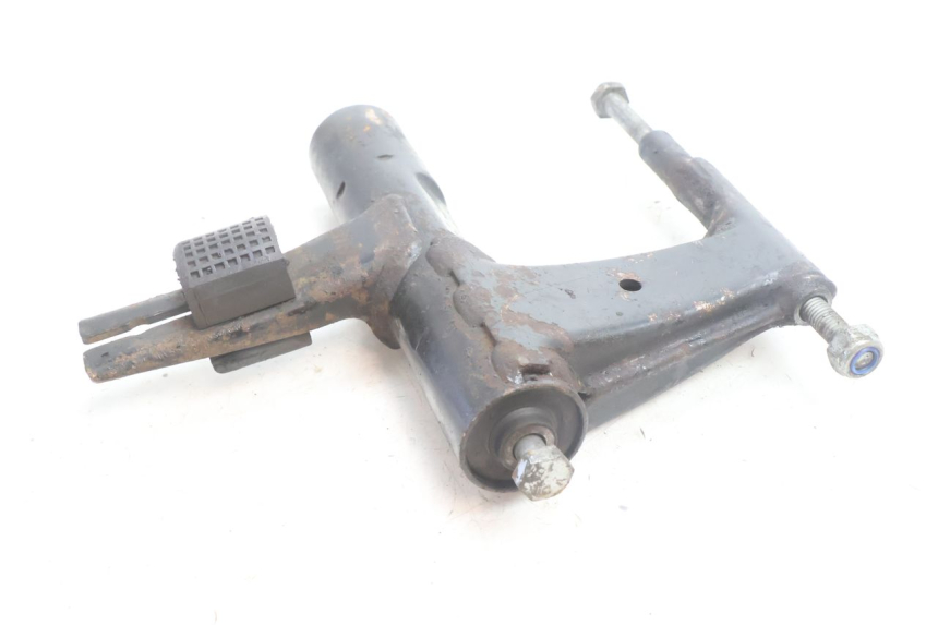 photo de SUPPORT MOTEUR GILERA RUNNER SP 50 (2002 - 2004) - Gros plan technique
