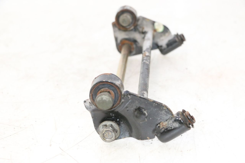 photo de SUPPORT MOTEUR KEEWAY RY6 2T 50 (2011 - 2019) - Autre angle de vue