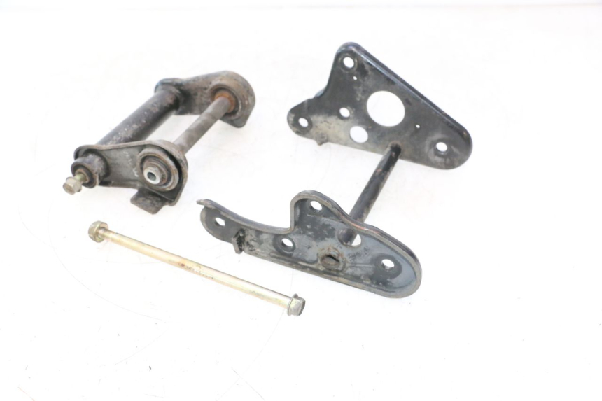 photo de SUPPORT MOTEUR DAELIM S2 125 (2006 - 2007) - État de surface