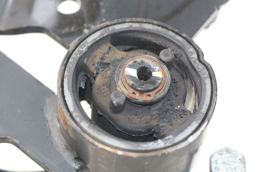 photo de SUPPORT MOTEUR PEUGEOT SATELIS 300 (2012 - 2015)