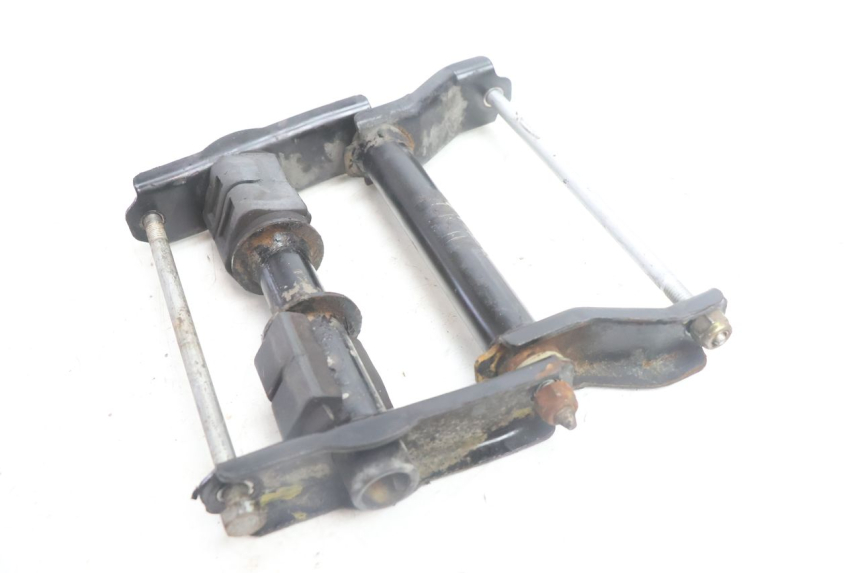photo de SUPPORT MOTEUR PEUGEOT SATELIS 125 (2006 - 2009) - Détail de la pièce