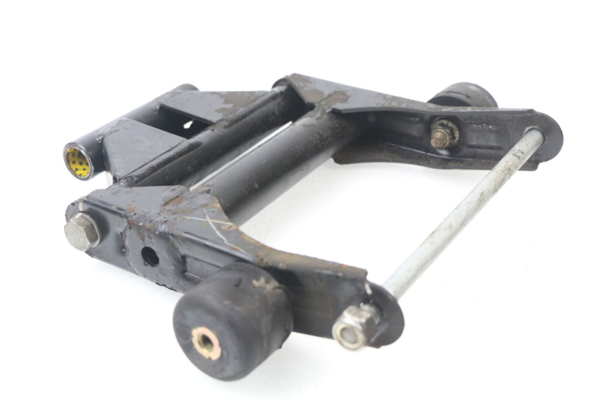 photo de SUPPORT MOTEUR APRILIA SCARABEO GT 125 (1999 - 2007)