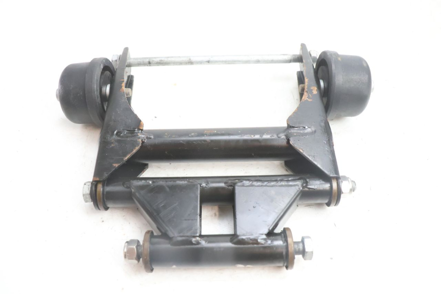 photo de SUPPORT MOTEUR APRILIA SCARABEO GT 125 (1999 - 2007) - Vue principale