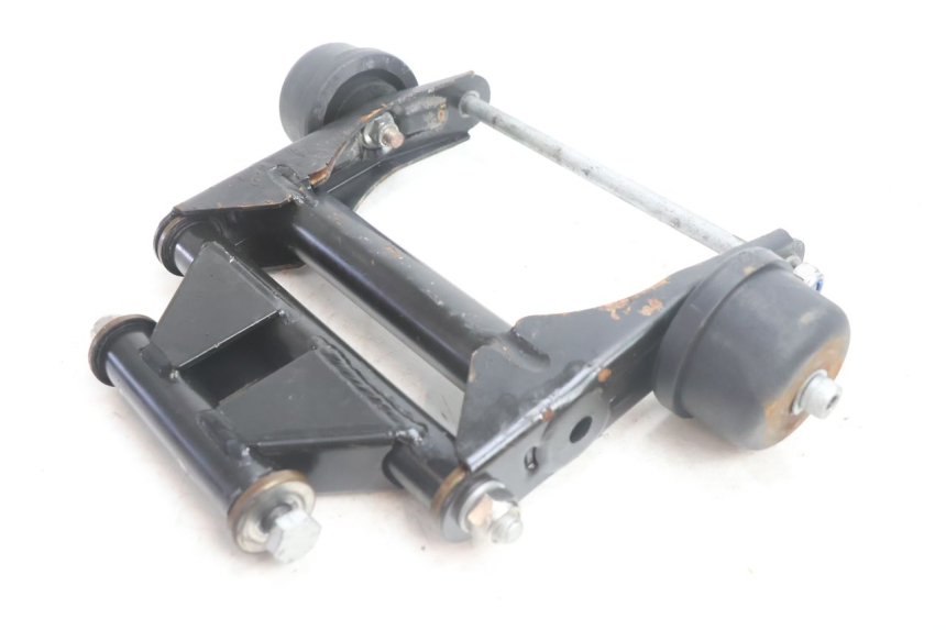 photo de SUPPORT MOTEUR APRILIA SCARABEO GT 125 (1999 - 2007) - Zoom état d’usage