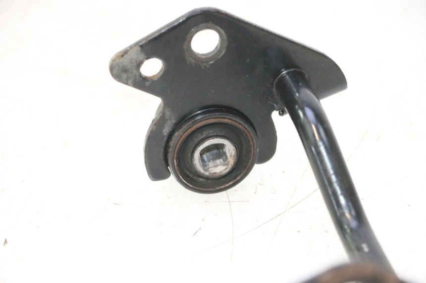 photo de SUPPORT MOTEUR YAMAHA SLIDER 50 (1999 - 2004) - Gros plan technique