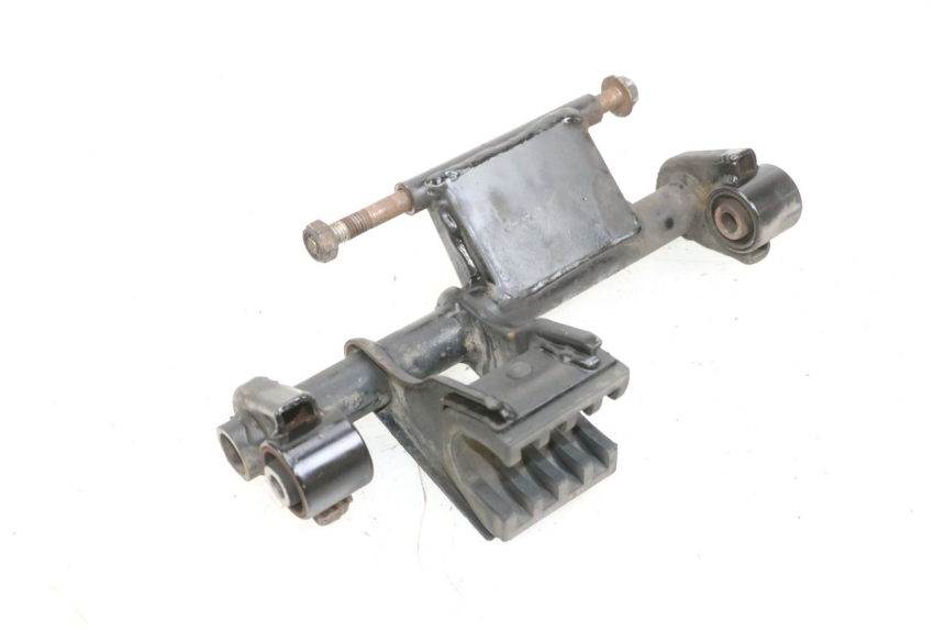 photo de SUPPORT MOTEUR PEUGEOT SPEEDFIGHT 4 4T EFI 50 (2021 - 2025) - Détail de la pièce