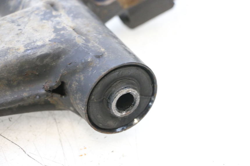 photo de SUPPORT MOTEUR APRILIA SR MOTARD 50 (2012 - 2018) - Pièce contrôlée