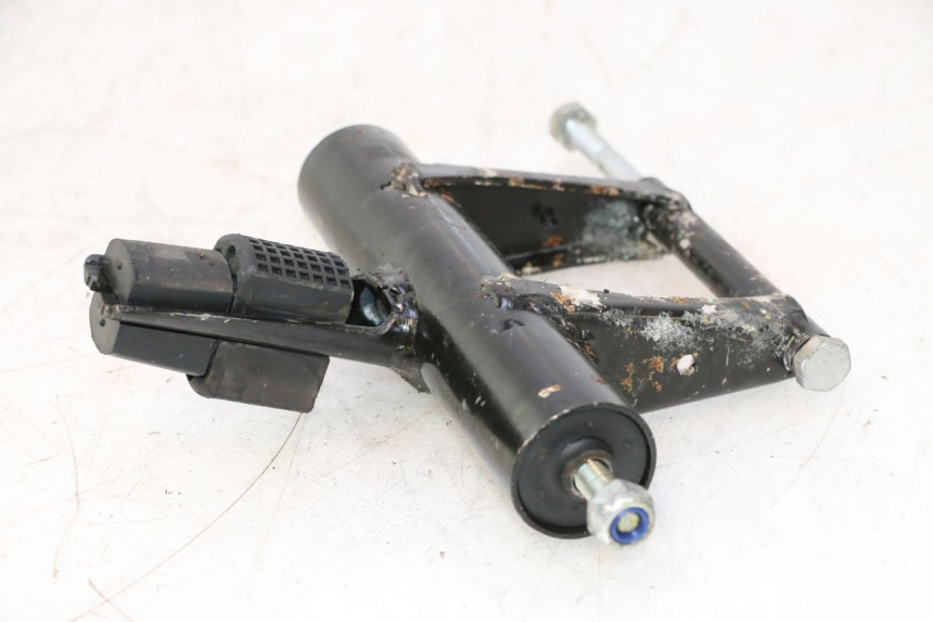 photo de SUPPORT MOTEUR GILERA STALKER 50 (2004 - 2014) - Autre angle de vue