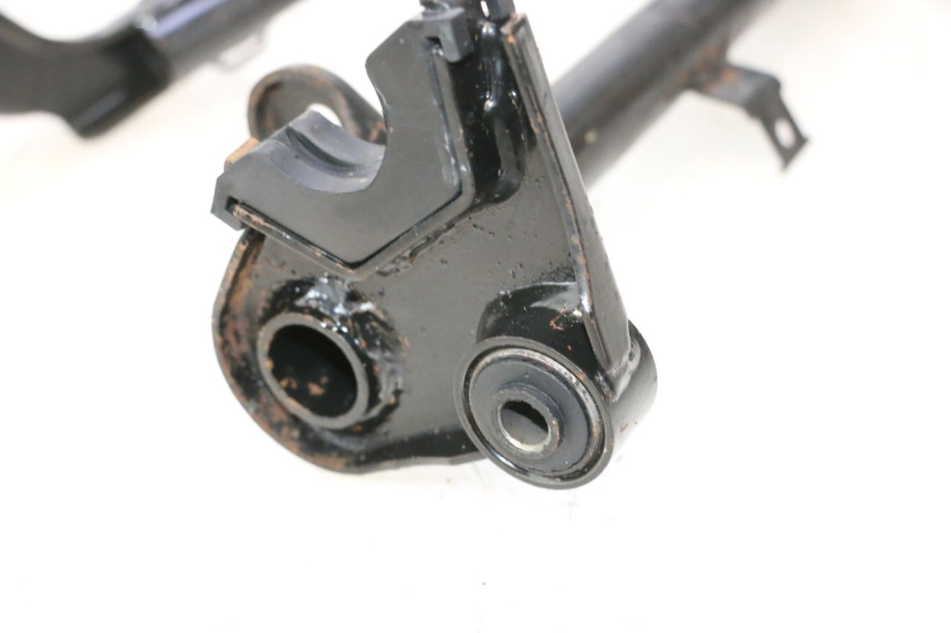 photo de SUPPORT MOTEUR PEUGEOT STREETZONE NAKED 2T 50 (2014 - 2018) - Gros plan technique