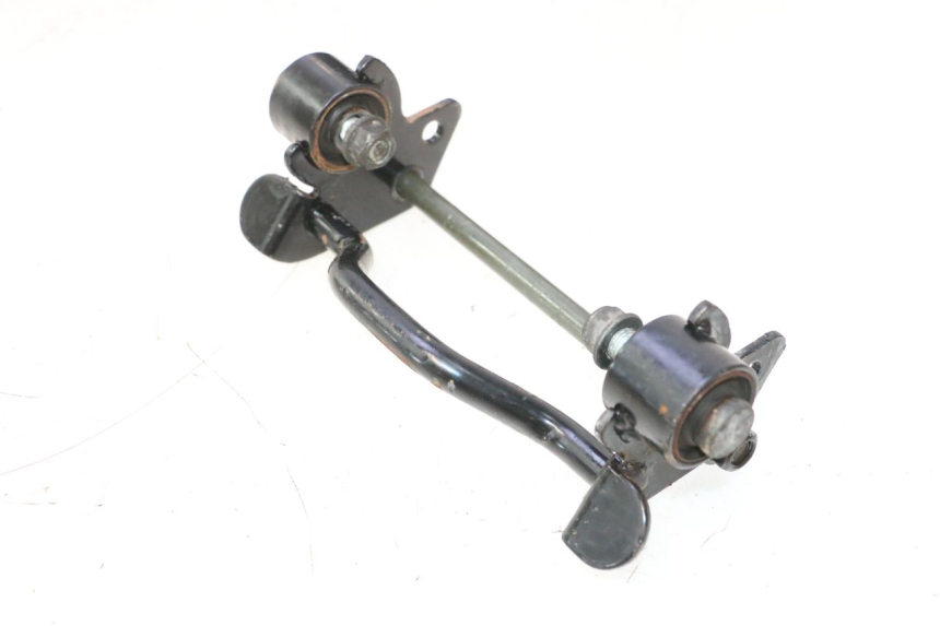 photo de SUPPORT MOTEUR MBK STUNT NAKED 50 (2004 - 2018) - Gros plan technique