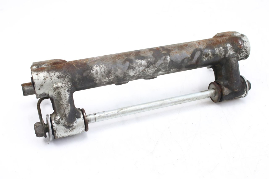 photo de SUPPORT MOTEUR SUZUKI AN BURGMAN 400 (2006 - 2010)