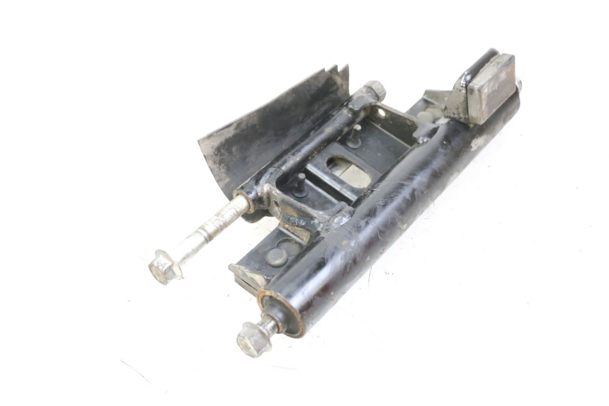photo de SUPPORT MOTEUR SUZUKI BURGMAN 125 (2015 - 2017)