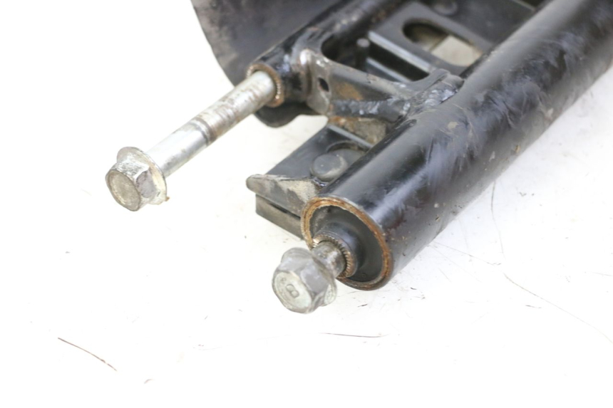 photo de SUPPORT MOTEUR SUZUKI BURGMAN 125 (2015 - 2017)