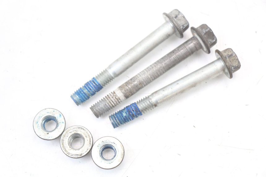 photo de SUPPORT MOTEUR SUZUKI VL INTRUDER 125 (2004 - 2007)